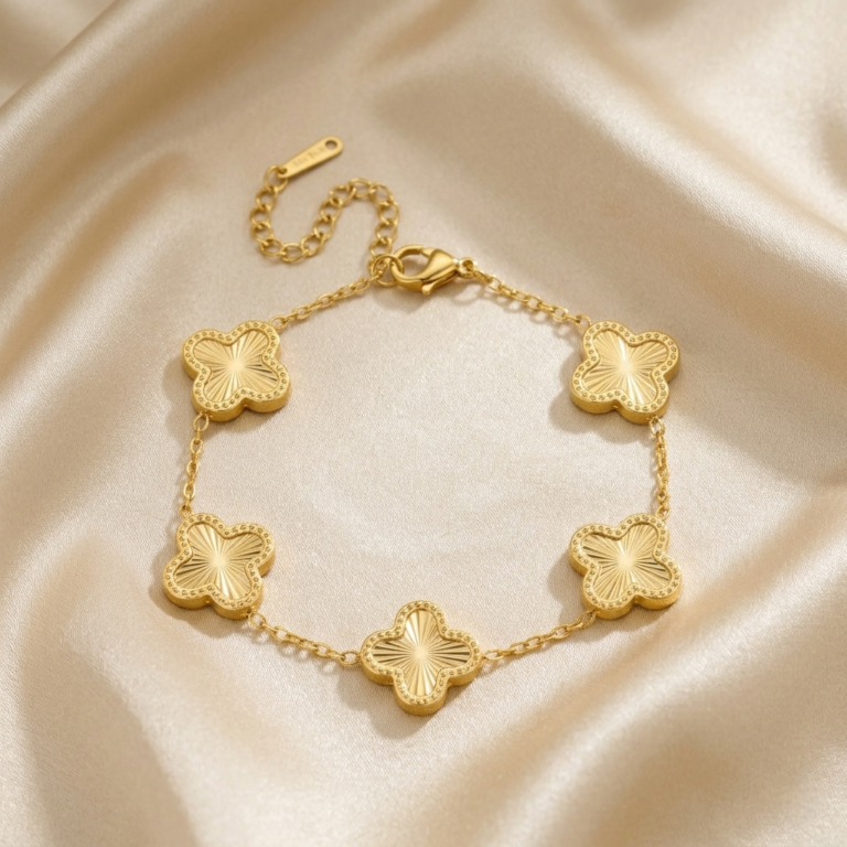 Daisy Charm Bracelet – Gold